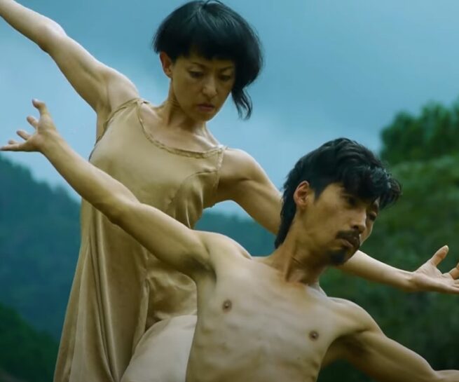 ANTIBODIES Collective『抗う体』